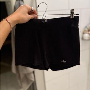 ALO Yoga Black waffle lounge Shorts